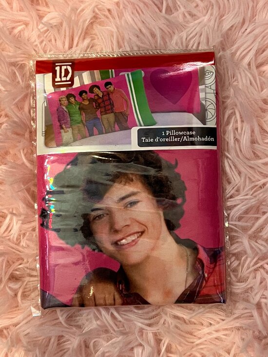 One Direction Pillowcase - Picture 1 of 3